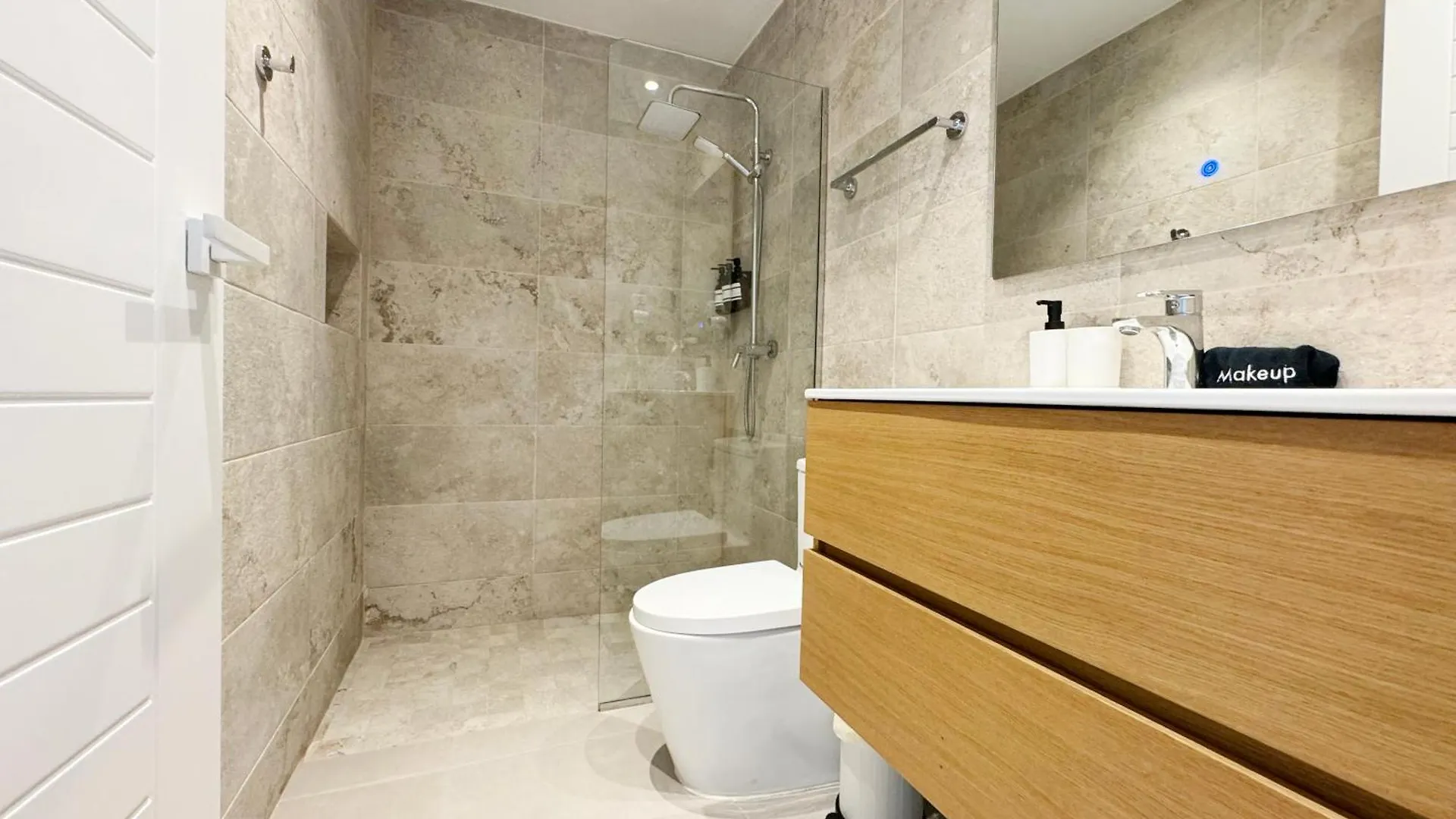 Tropical Relaxing 2 Bedroom Unit With Picuzzi Punta Cana Apartment